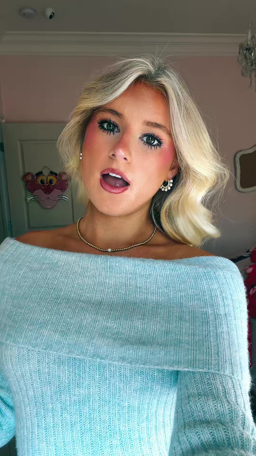 @charlottestrassel