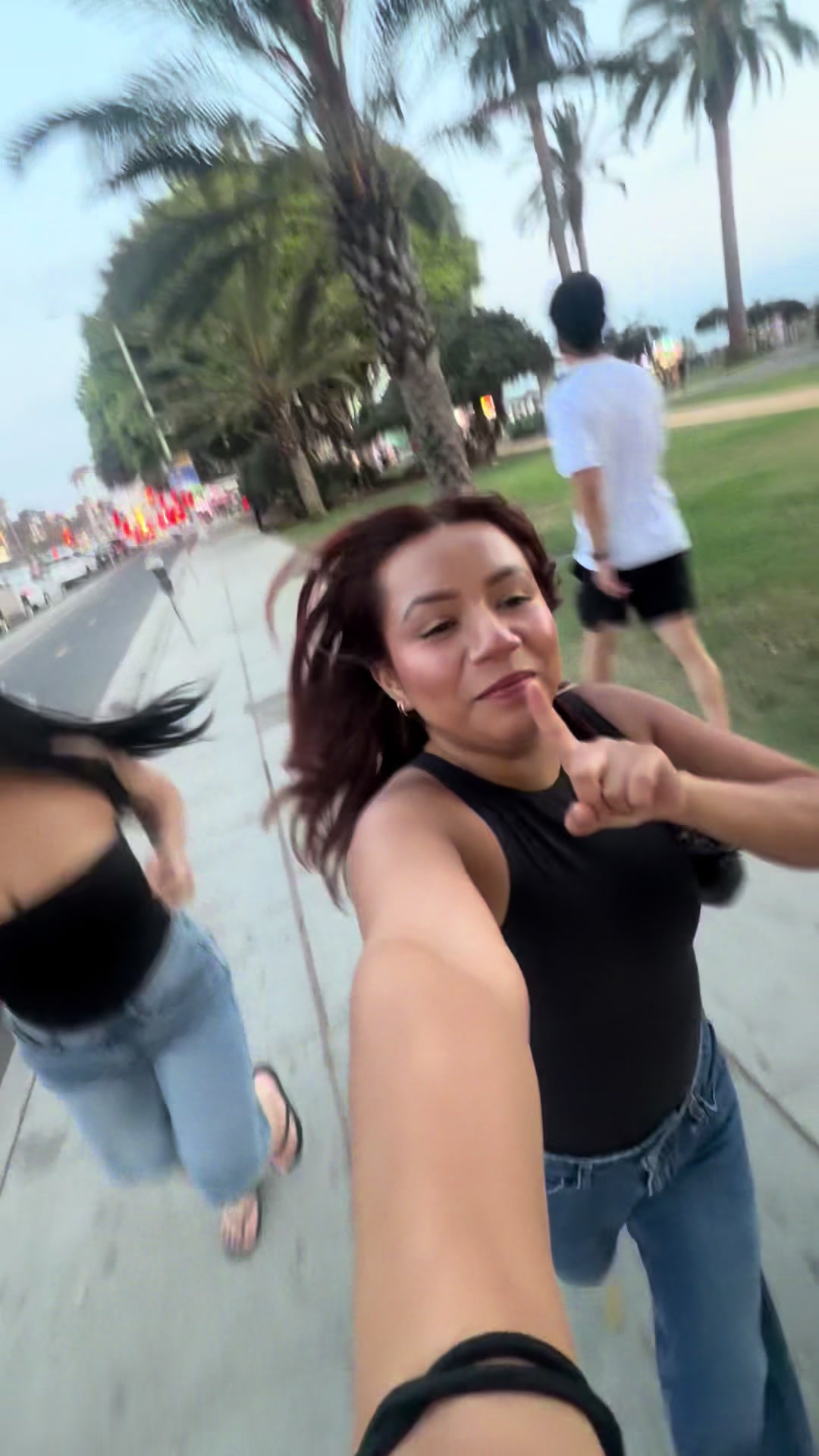 @Litzy