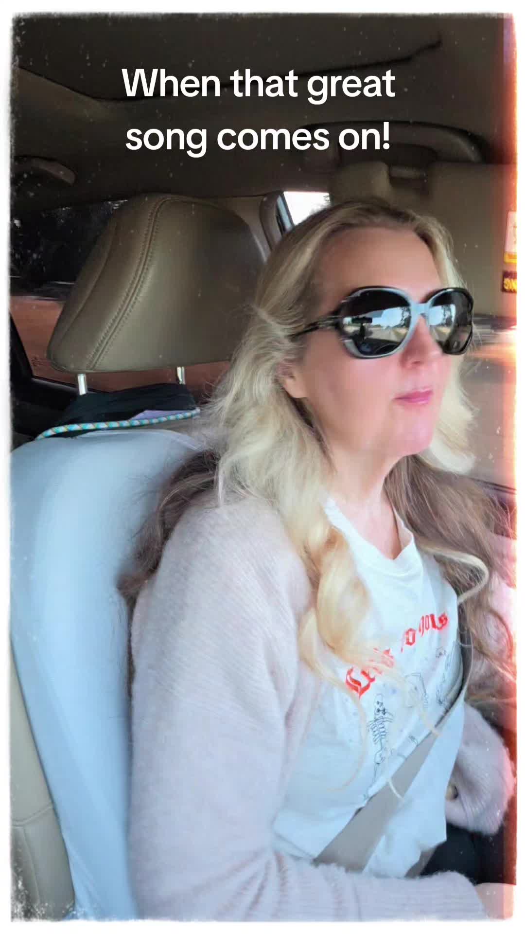 @SativaAyme420