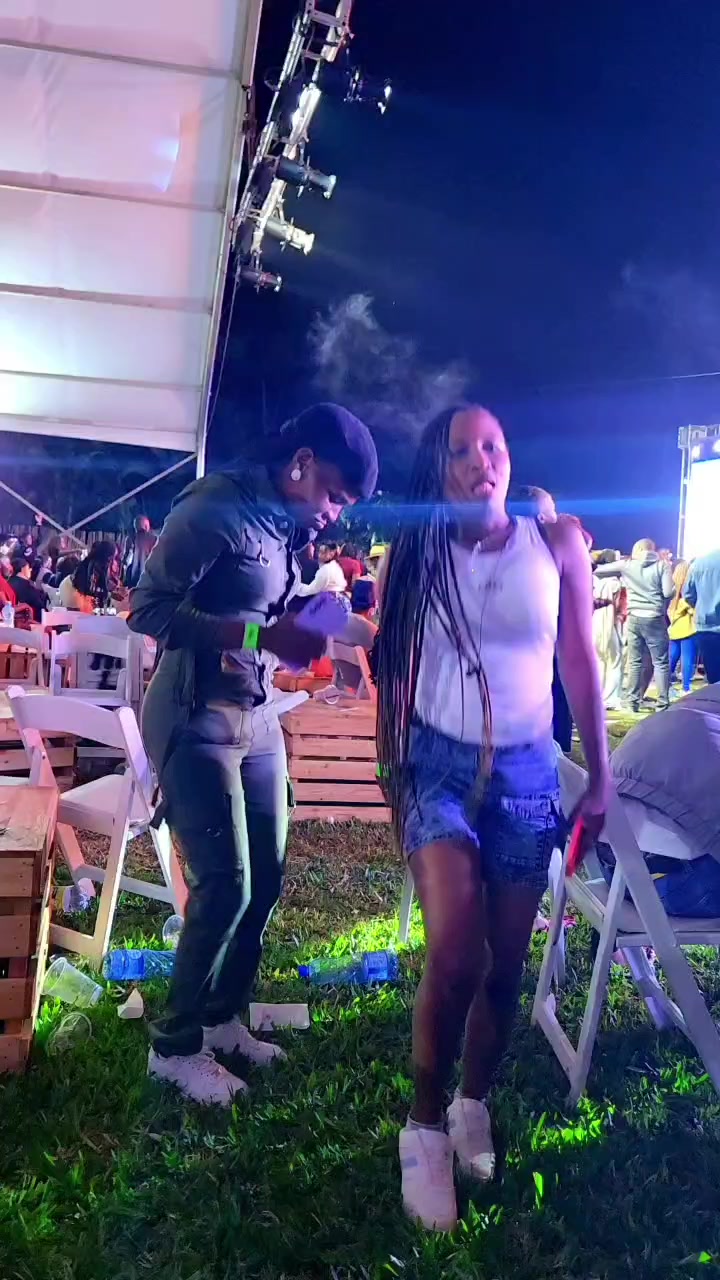 @Gathoni Emma Lyz♥️