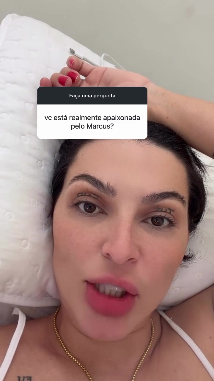 @Camila Silvério