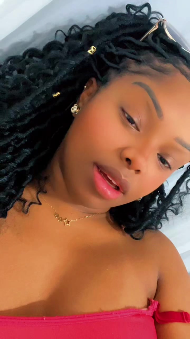 @Louhanna_