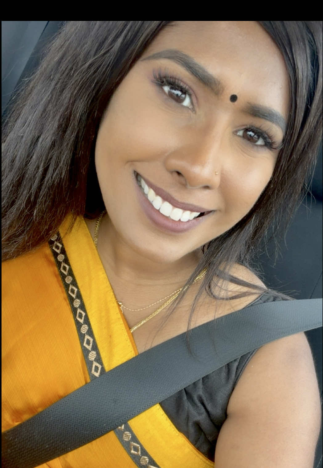@🐝