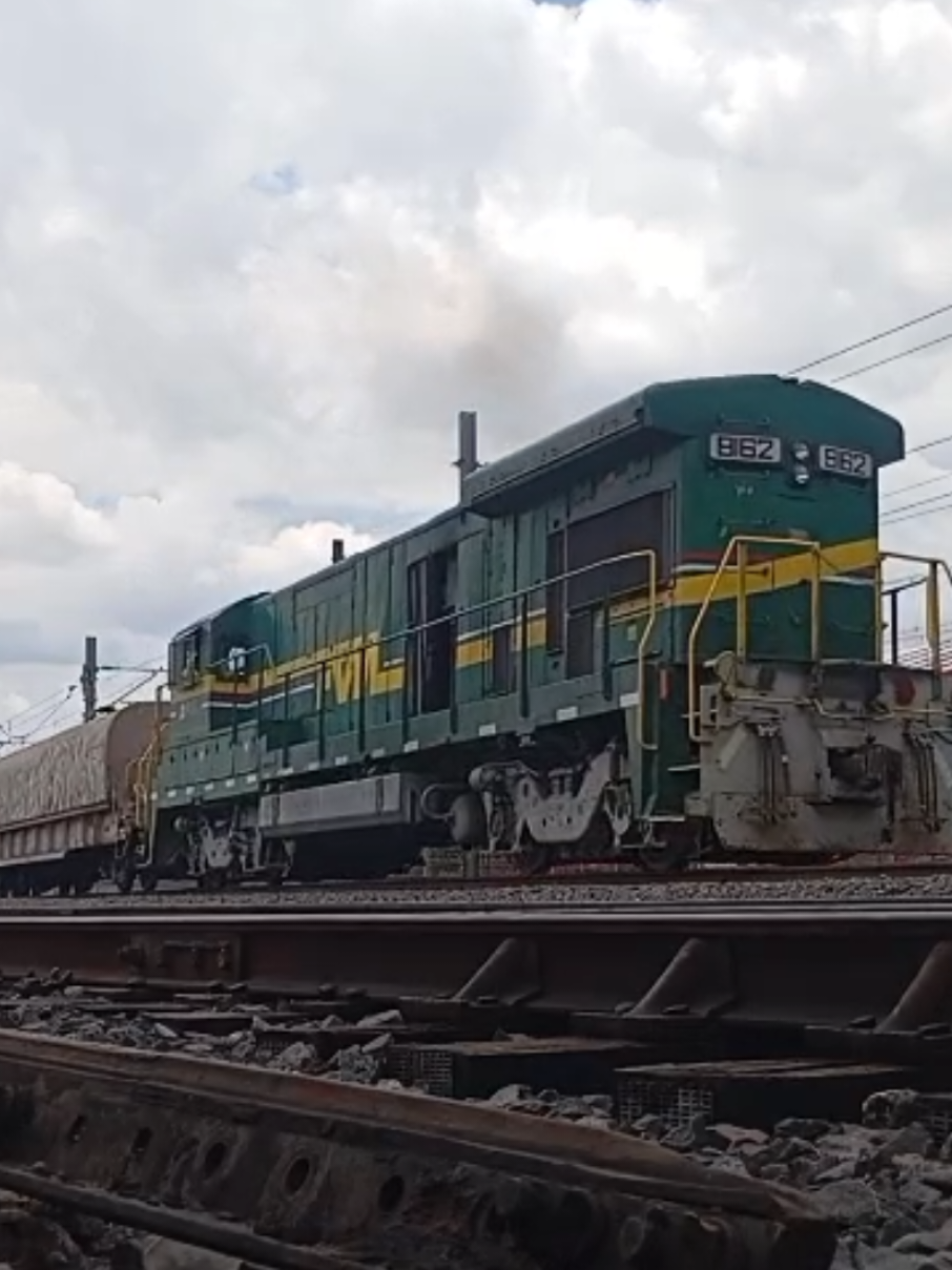 @Ferrocarriles Andy.