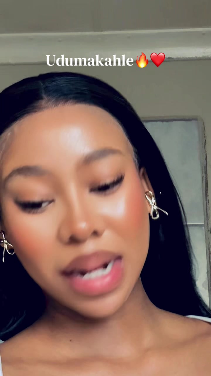 @MaHlase🫧