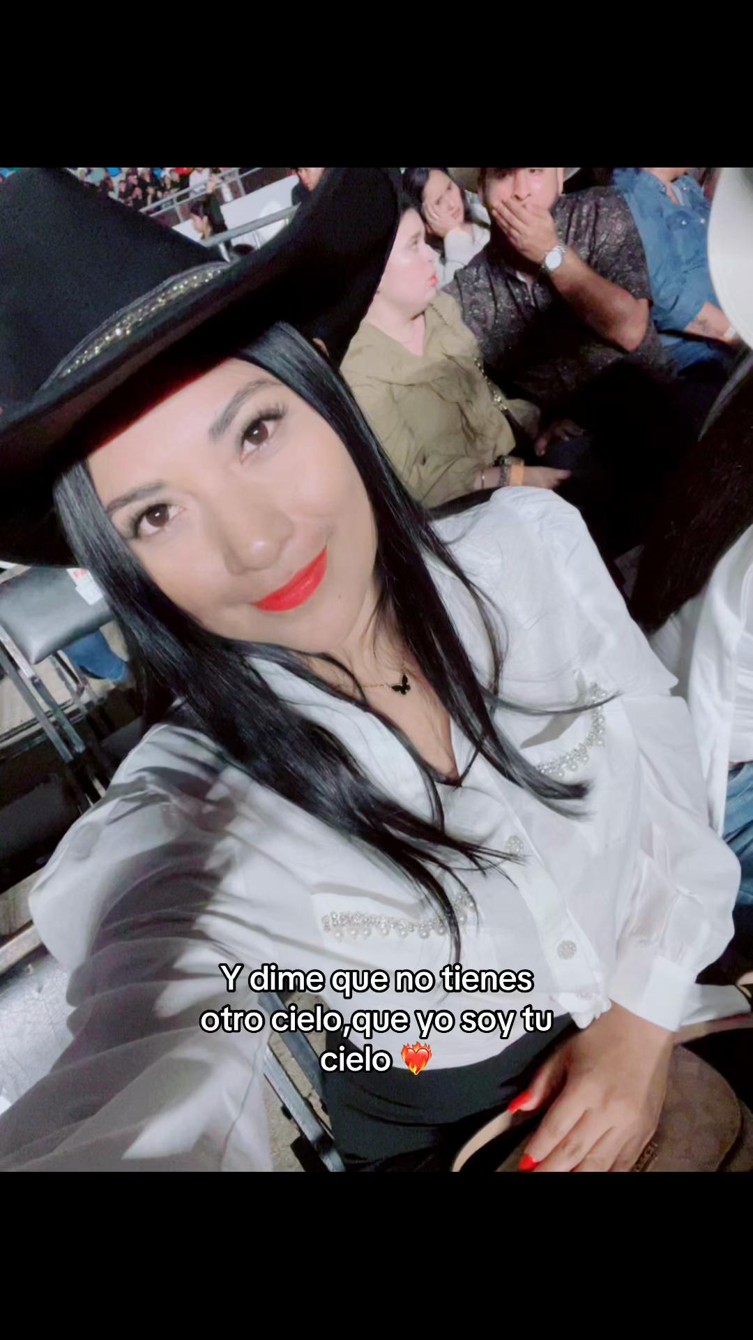 @𝒟𝐼𝐻𝐻