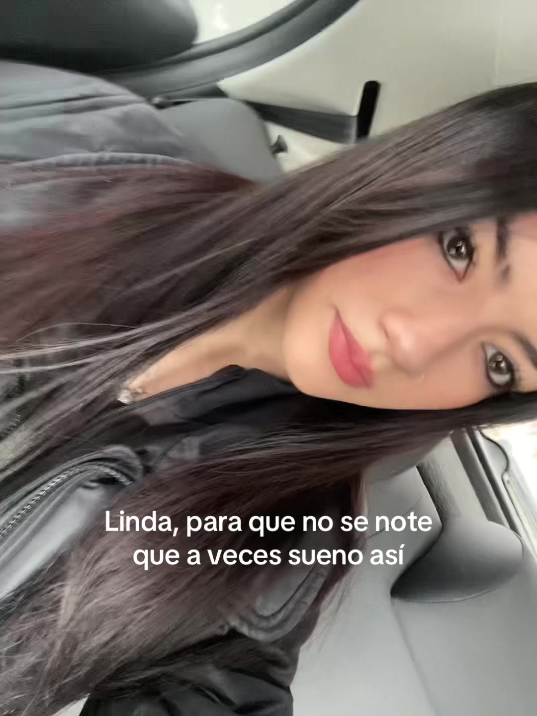 @𝒜𝒾𝓍𝒶 𝐿𝑜𝓅𝑒𝓏