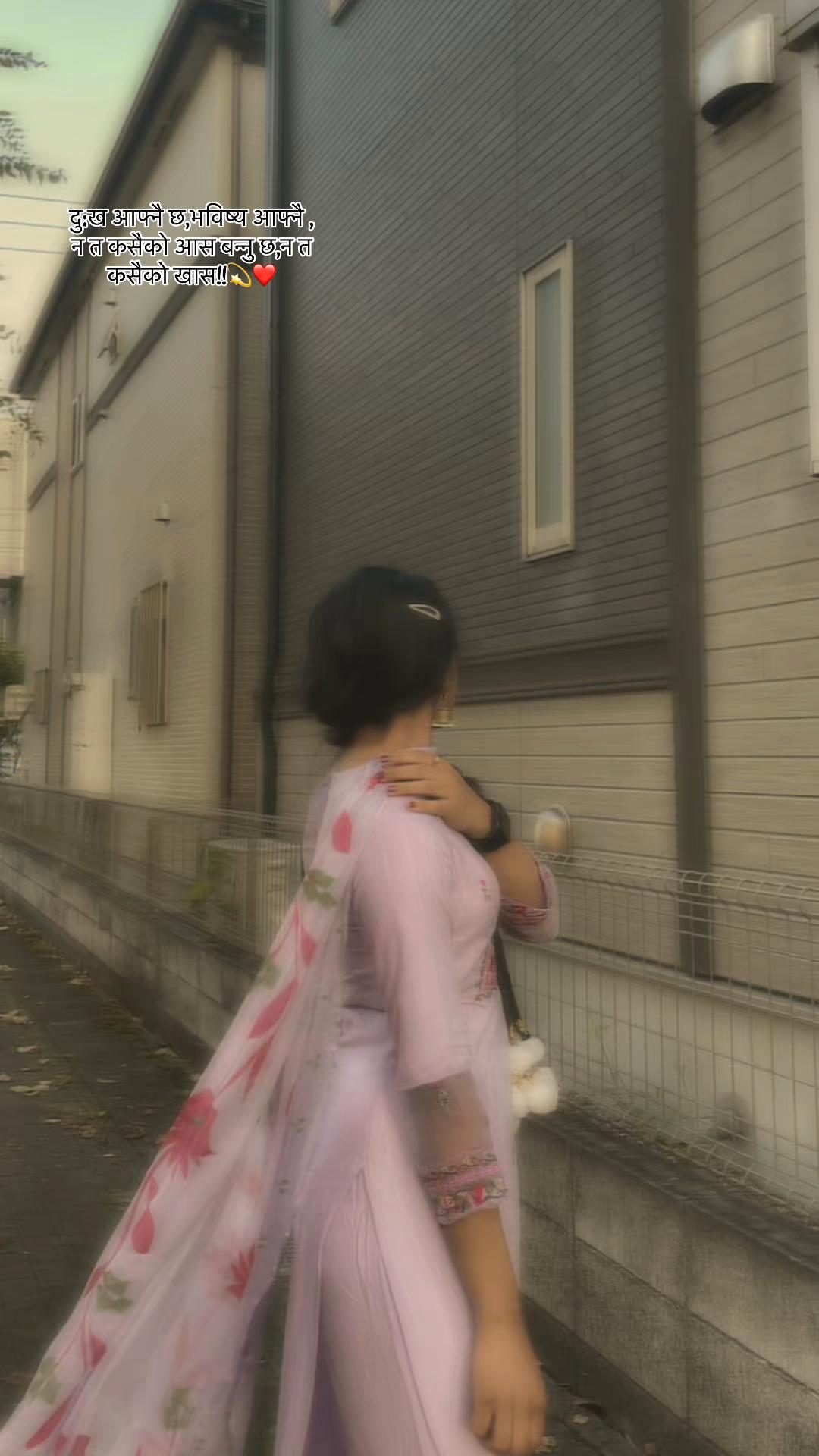 @𝓢𝓪𝓻𝓲ちゃんᥫ᭡🌷