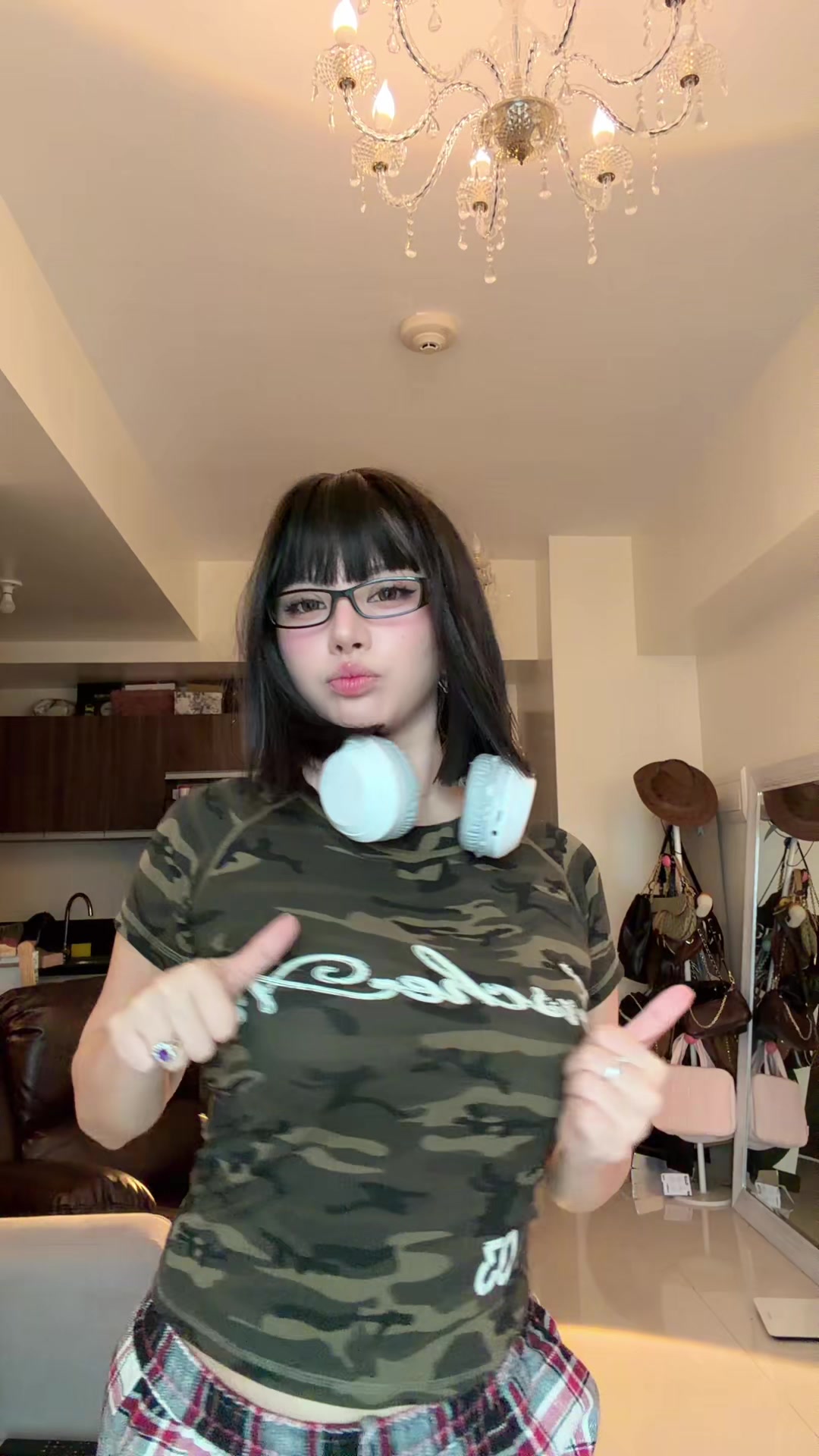 @d&agrave;mon