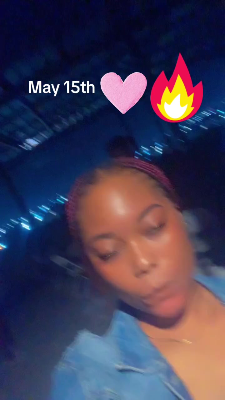 @Happy~Queen 🤘🦋