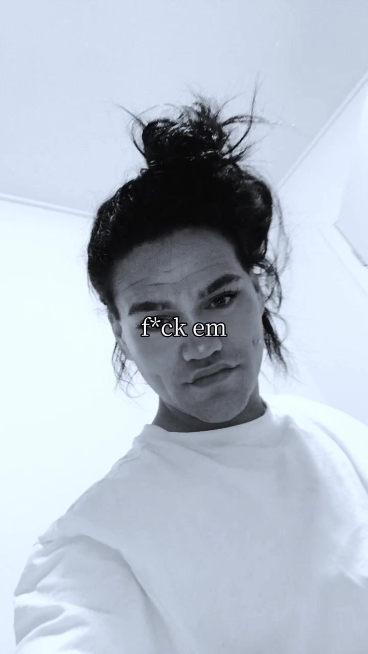 @Eahbitch