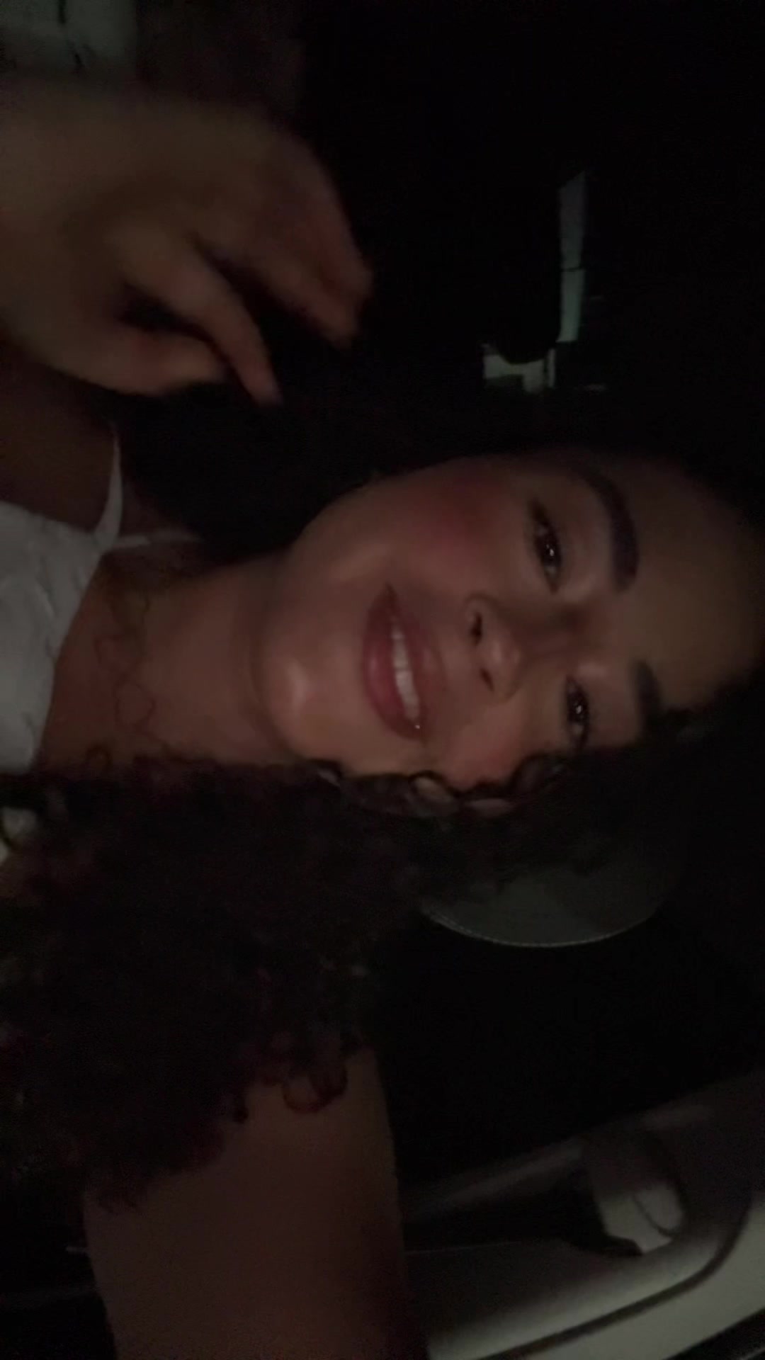 @palomarezendee