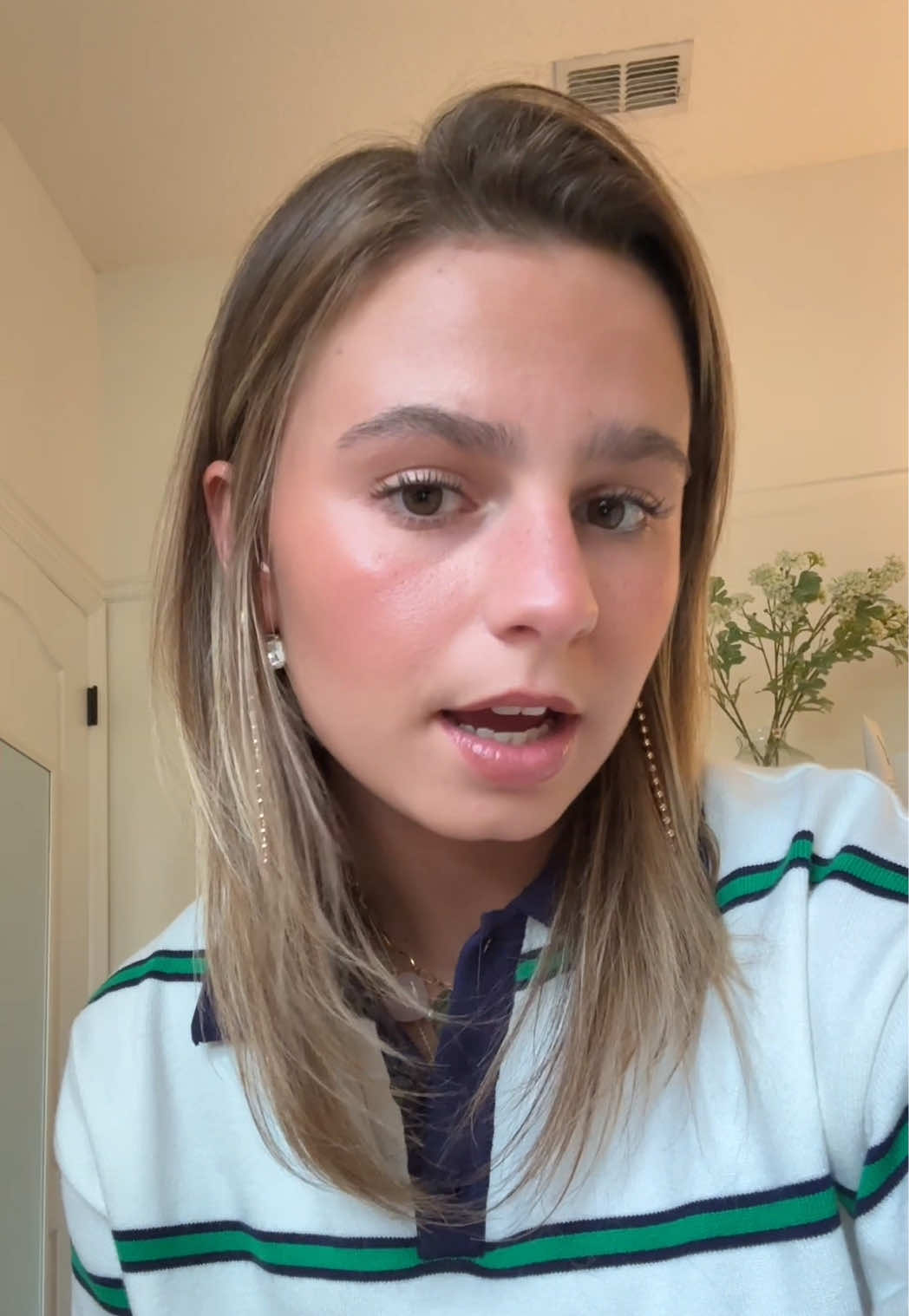 @oliviahudson
