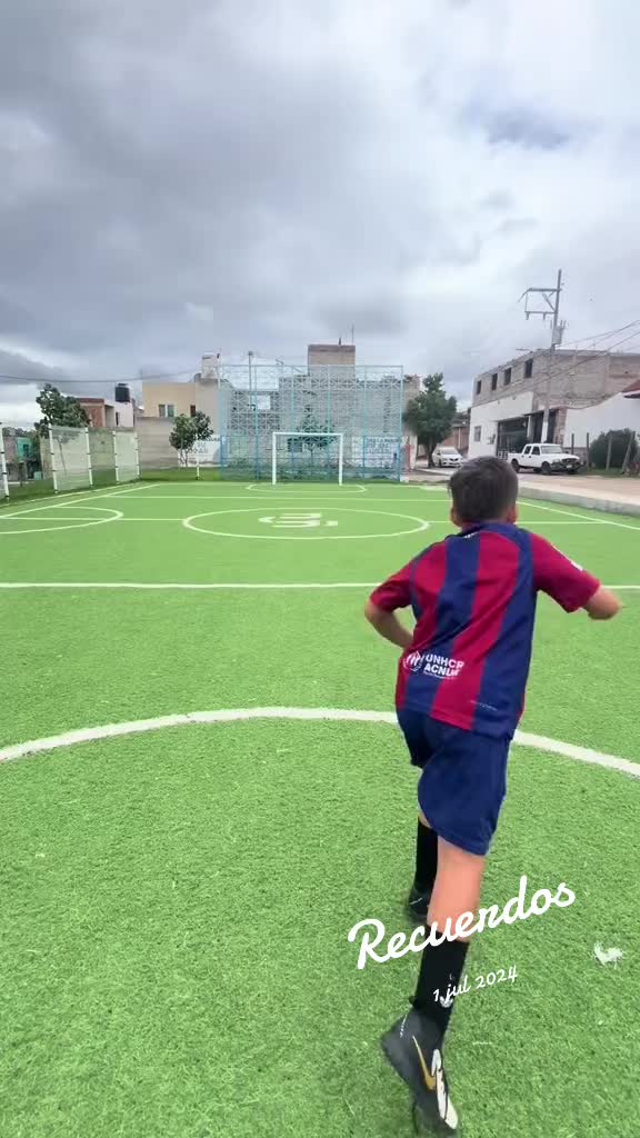 @Los Macías