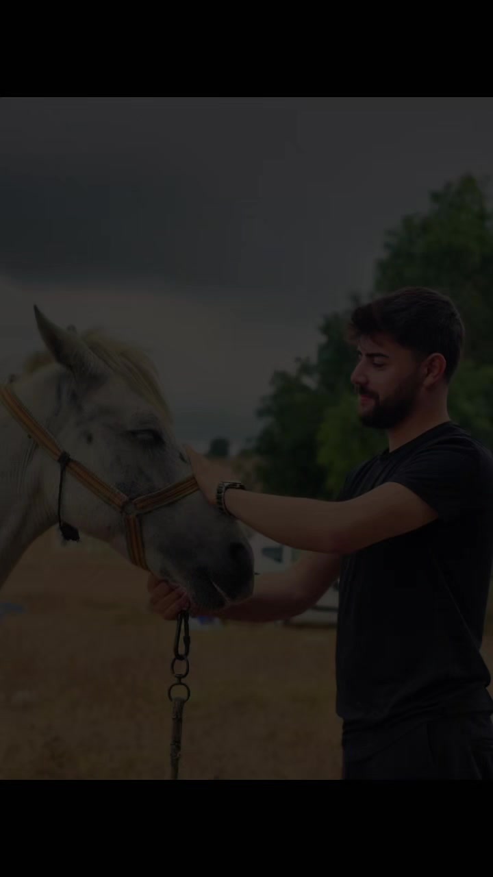 @Ey&uuml;p