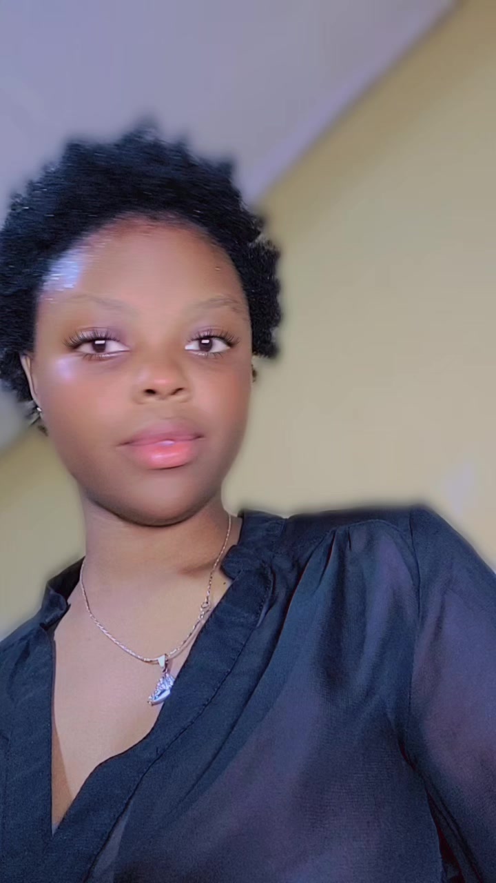@Am_SHIRA 💜