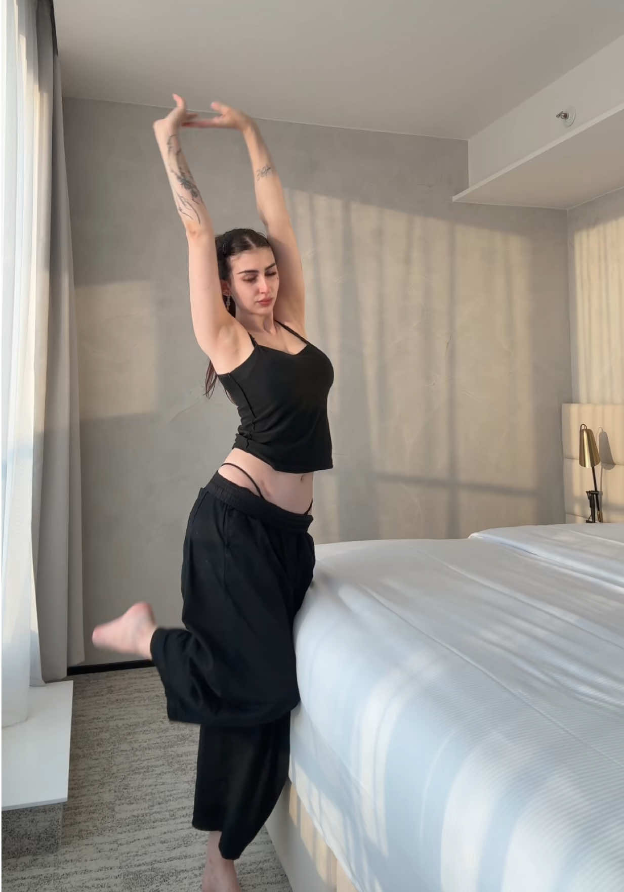 @hinxycrybaby