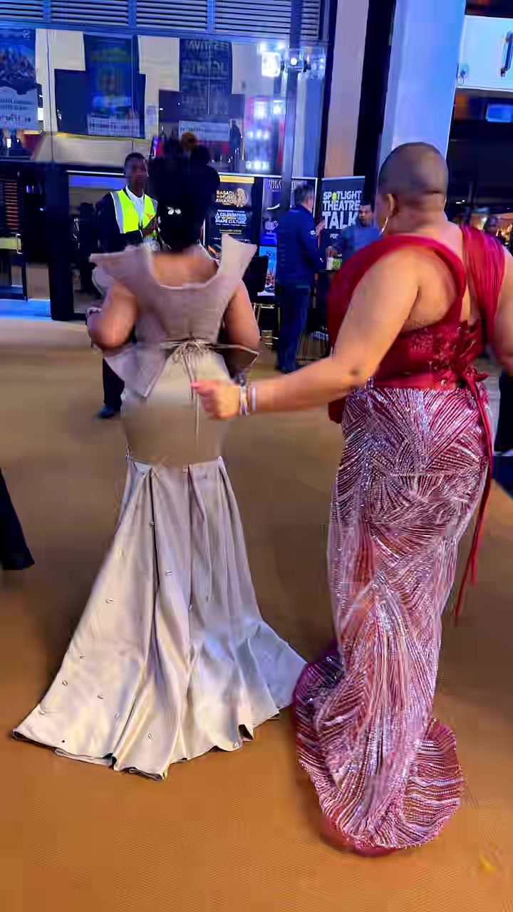 @MmaAusi