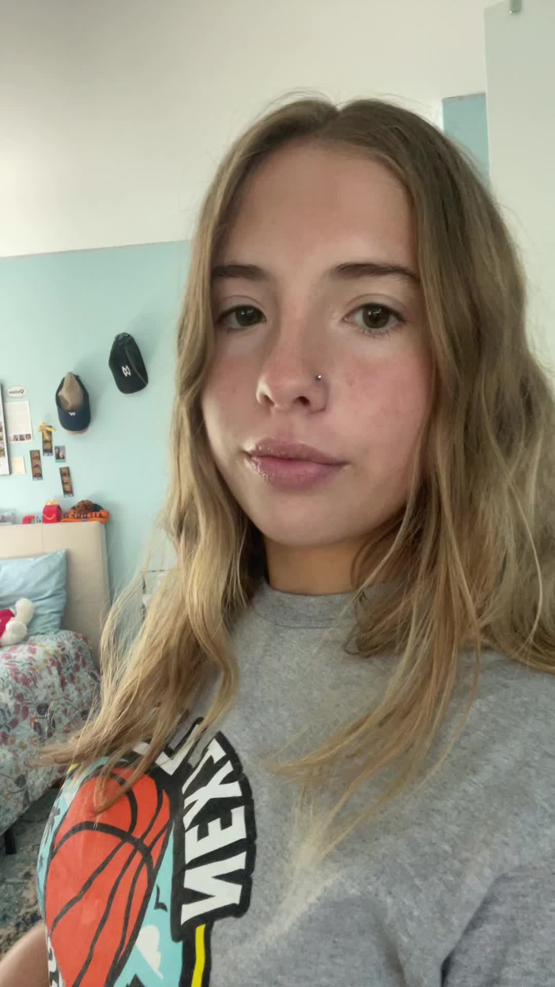 @ellie!
