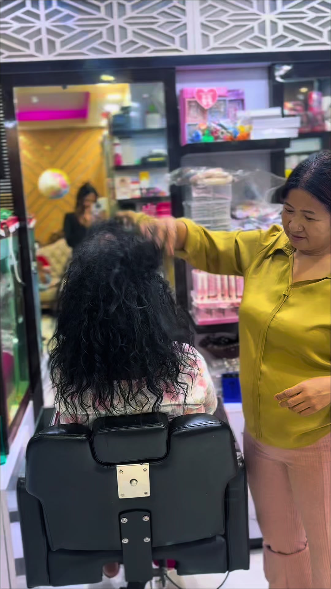 @Sai Beauty Parlour