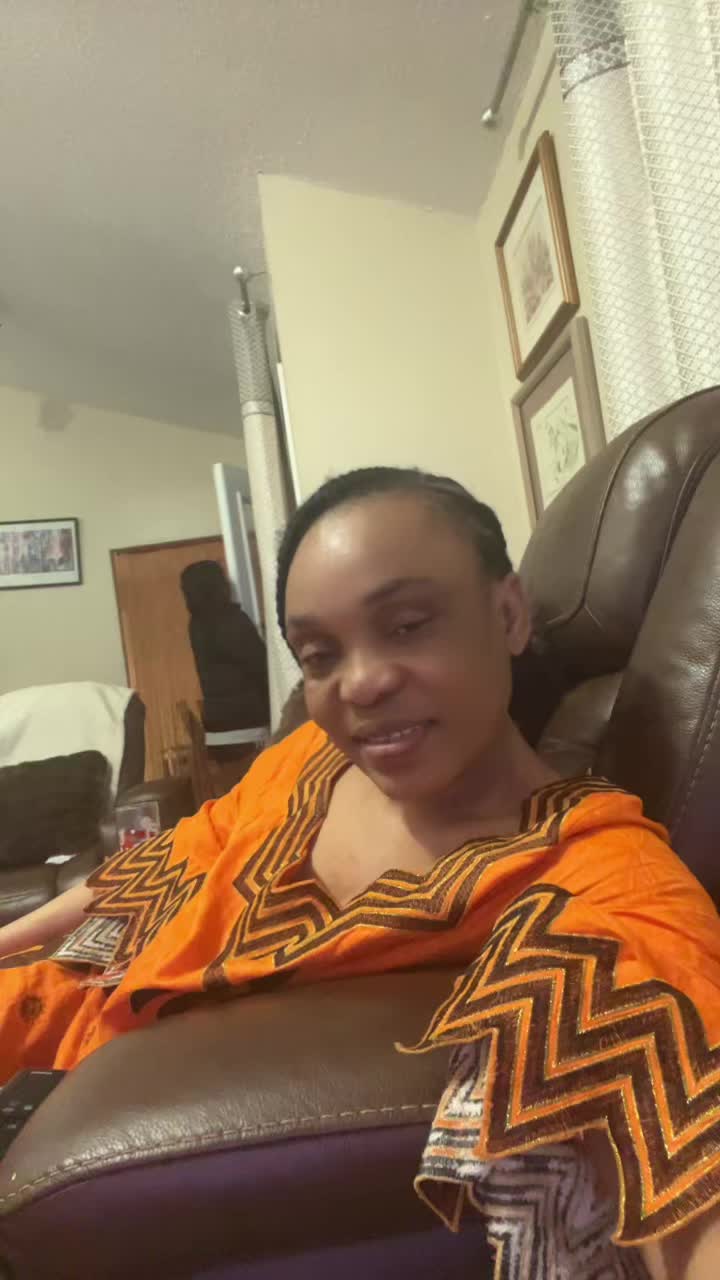 @Veronique