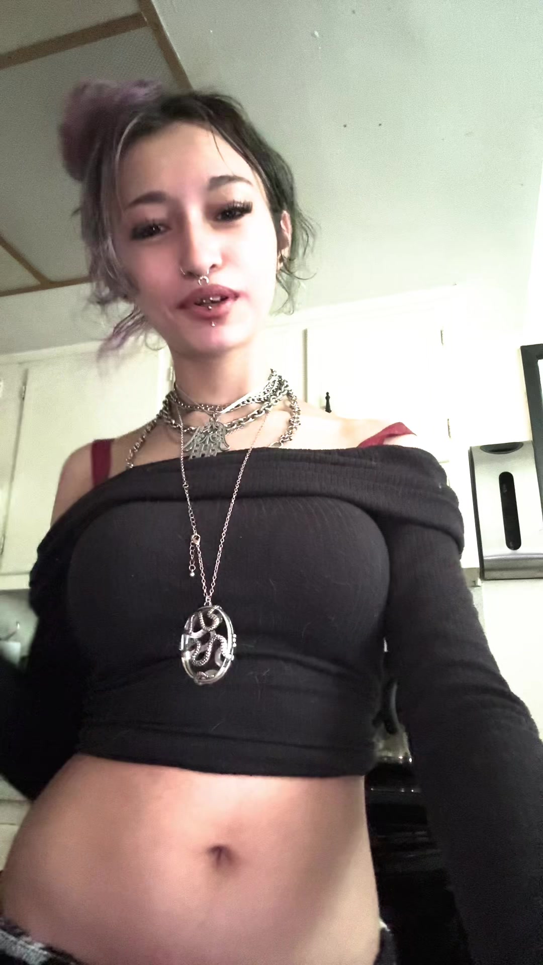 @c4ndycoatedcorpse