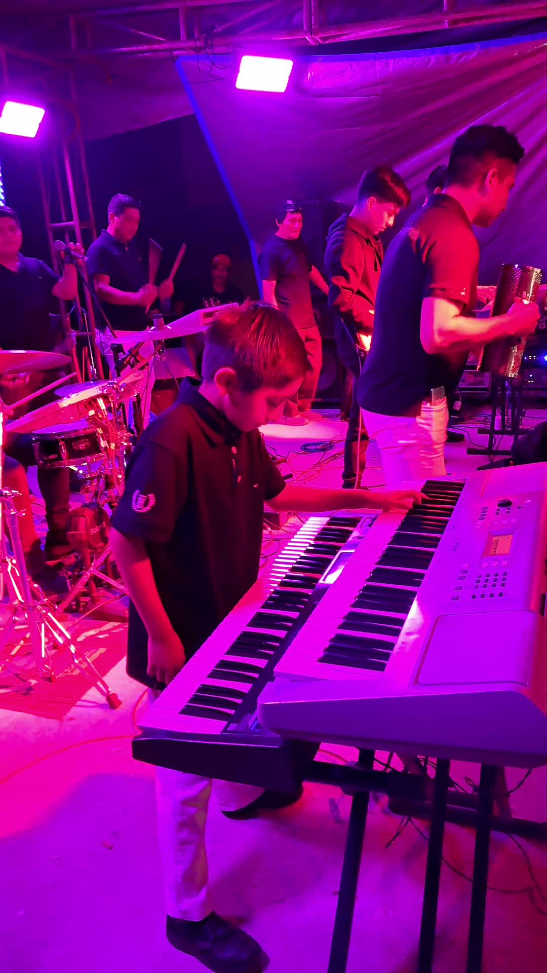 @🎹CRISTIAN EMMANUEL OFICIAL🎹