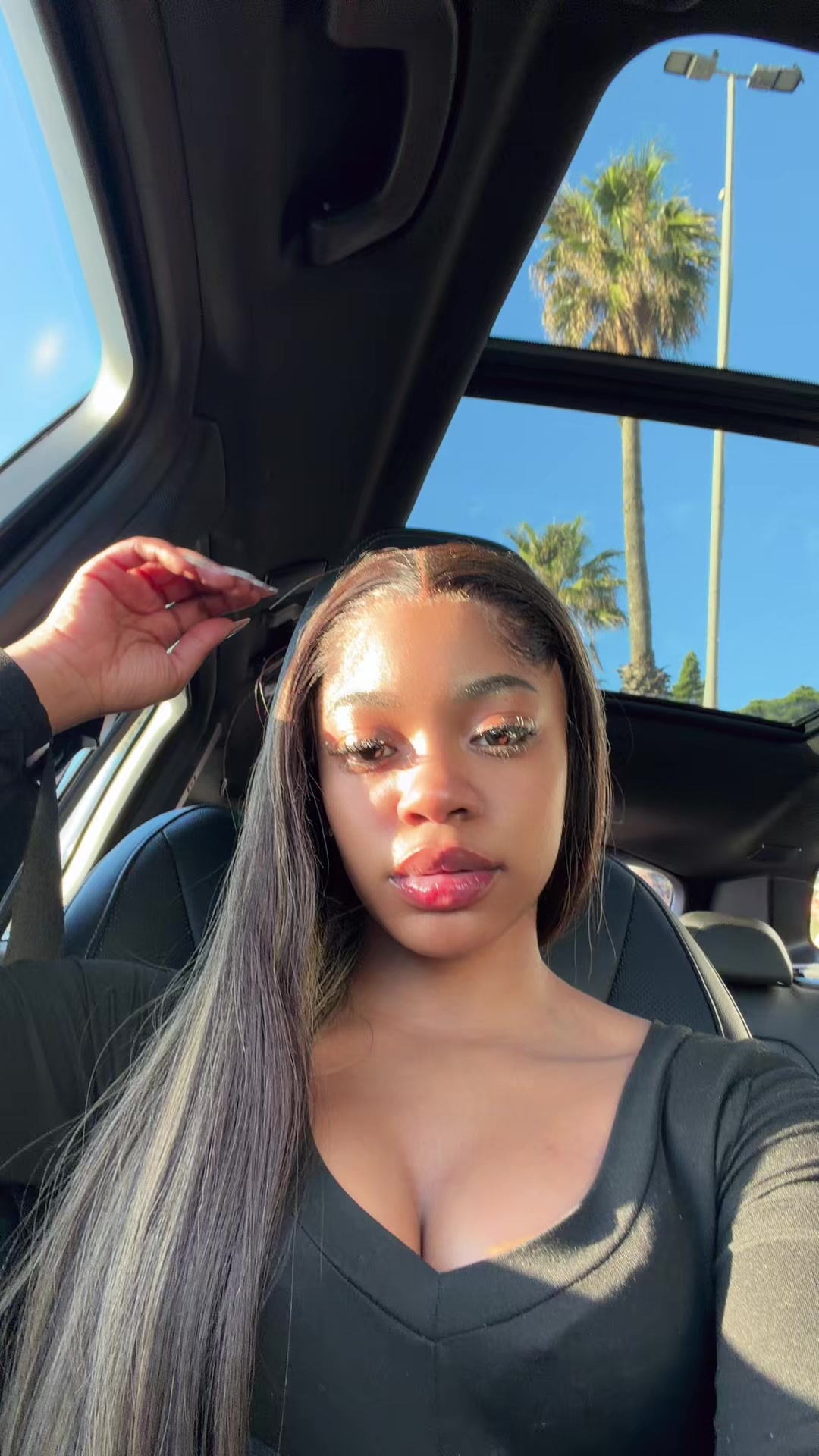 @Surname_Amanda