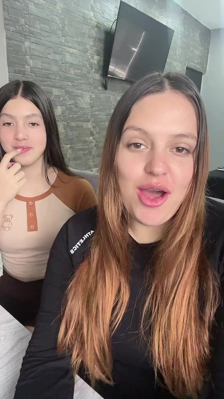 @Arelí 👑🌳🪵🧩