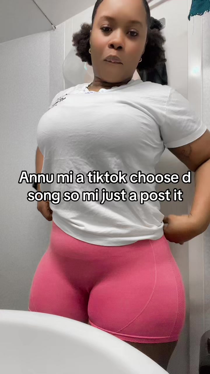 @Royalbadii Yanique