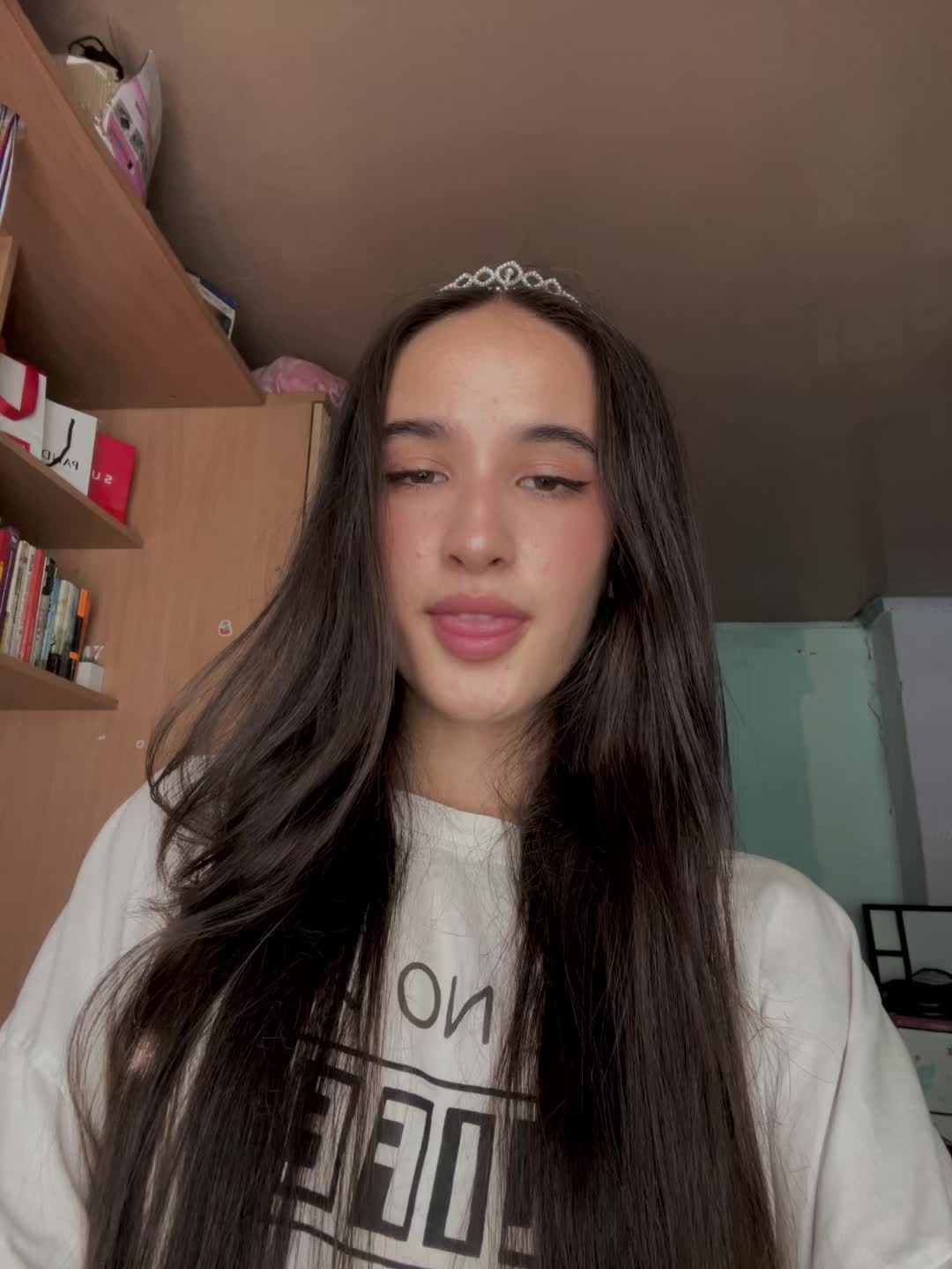 @Кареглазая брюнетка🌸