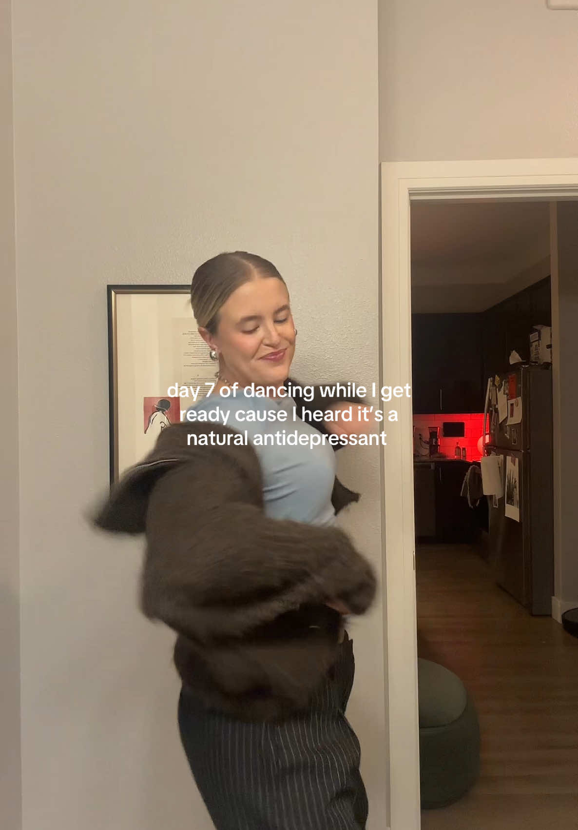 @Sam [ the Bathroom Dancer ]