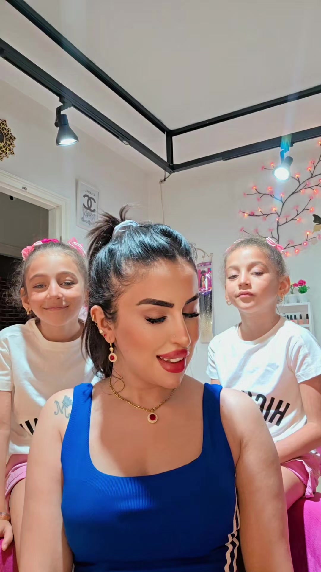 @Sara Yāmâ Zine