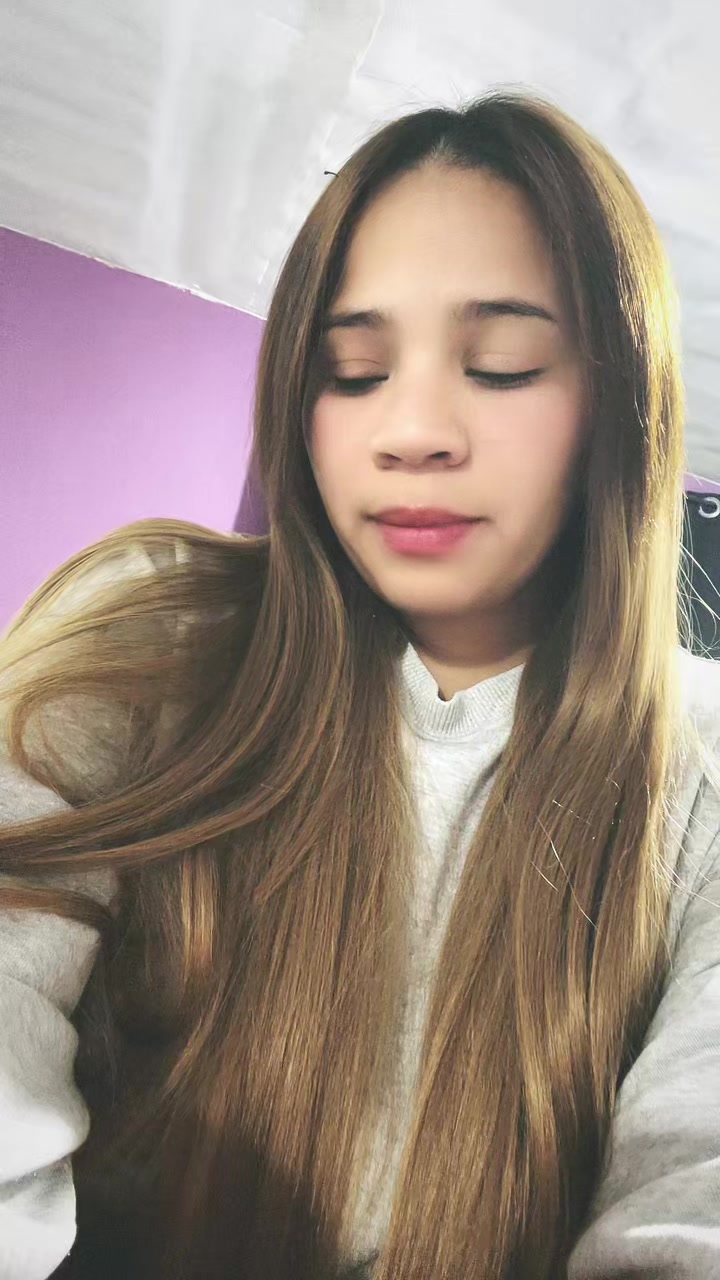 @karliitha🦂