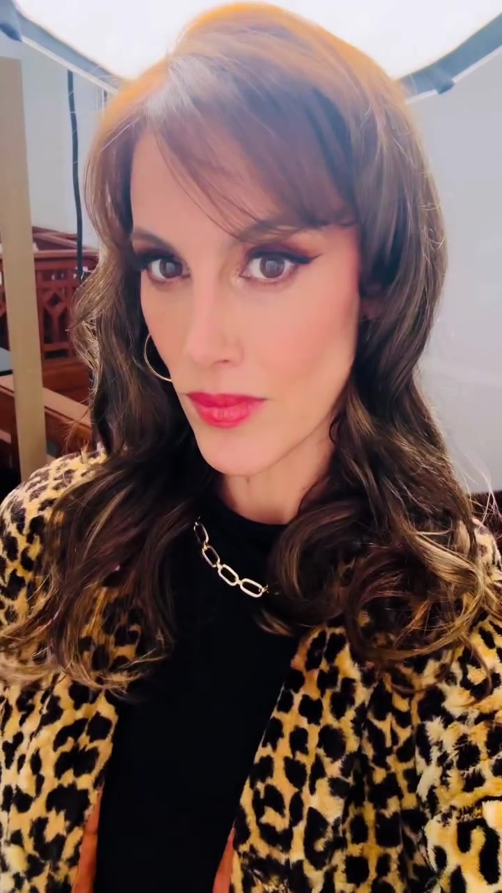 @tatialcantaraofficial