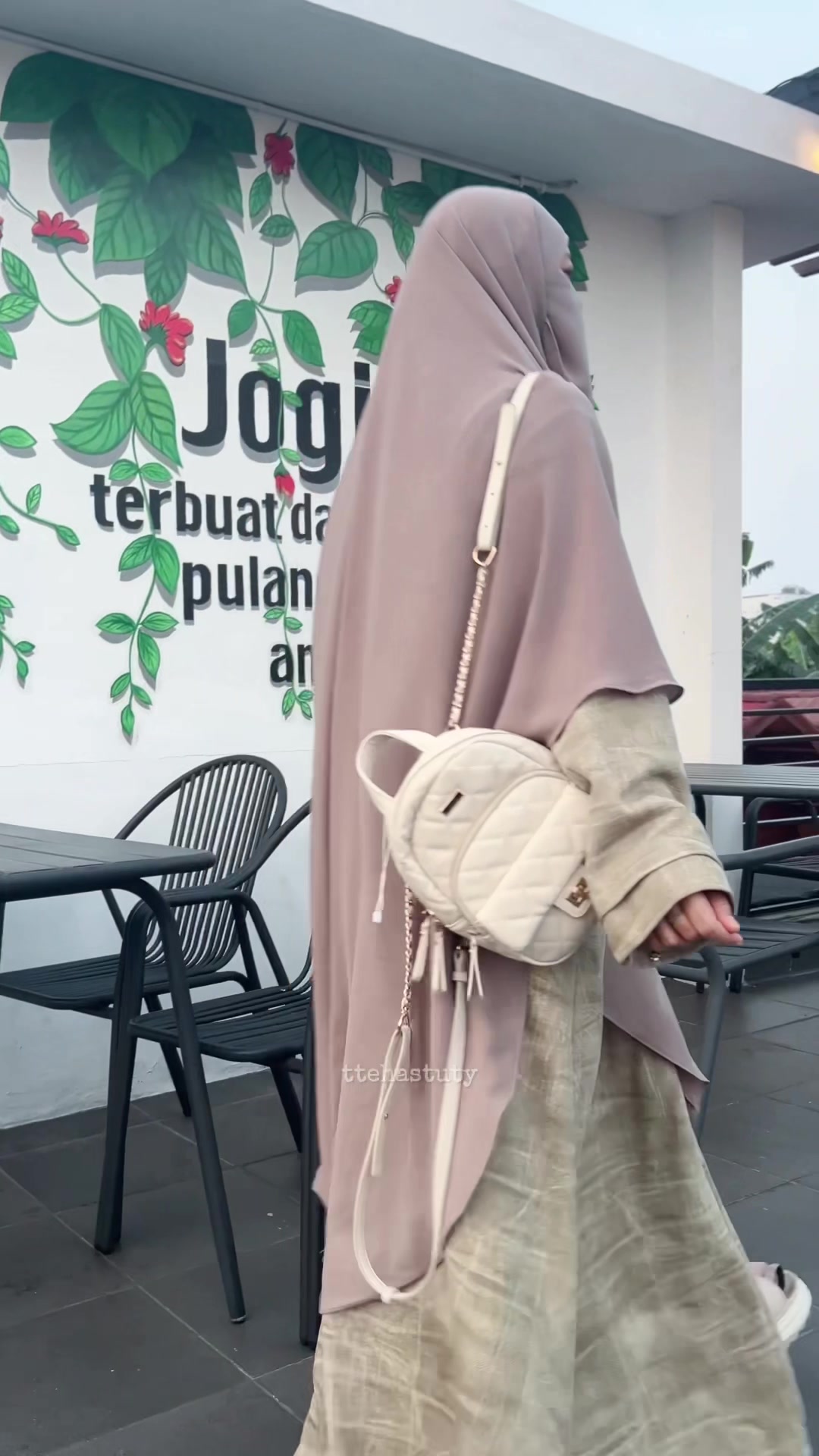 @astuty | alfajar