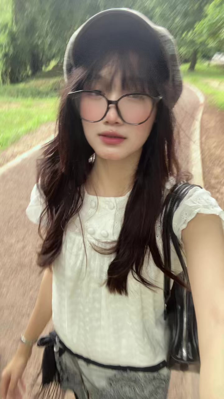 @Vivi ^^
