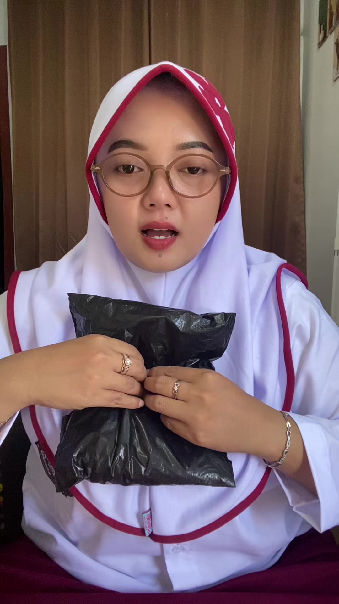 @Dewiigg