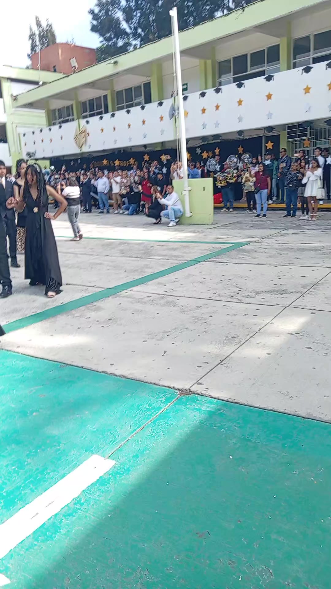 @Lupita Lara