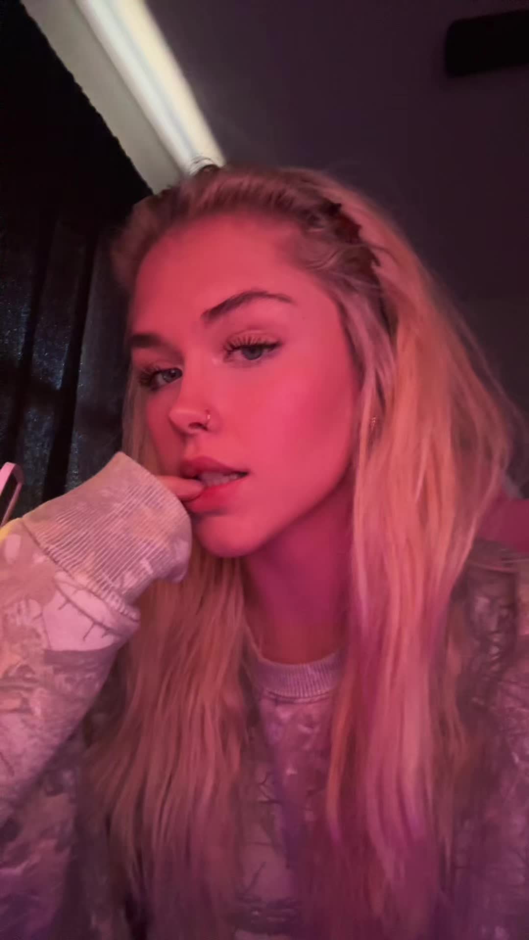 @mik🥛