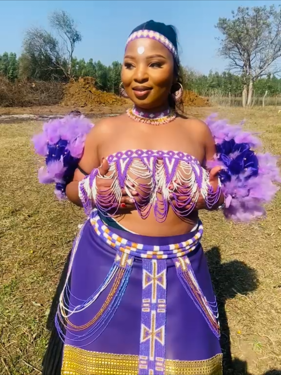 @Nokulunga