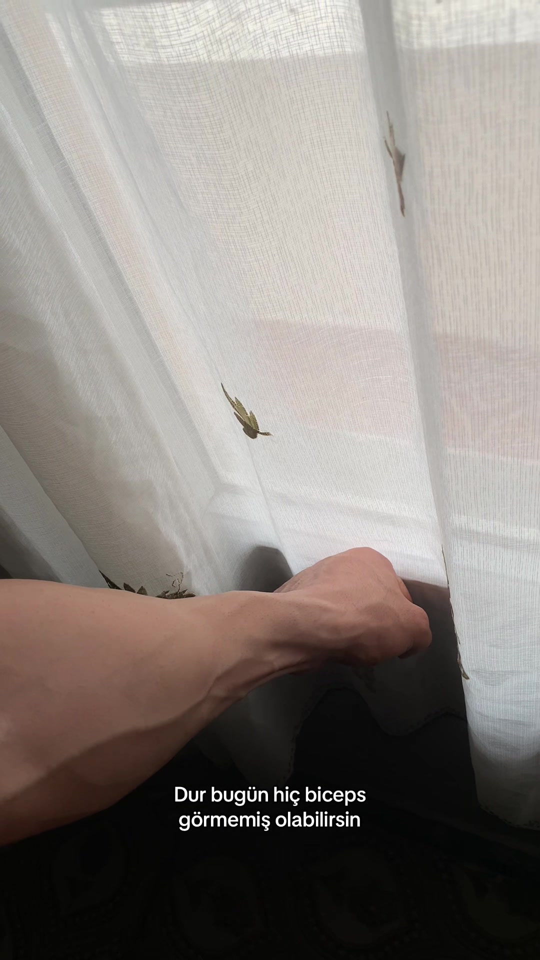 @𝐄𝐒𝐌𝐄𝐑
