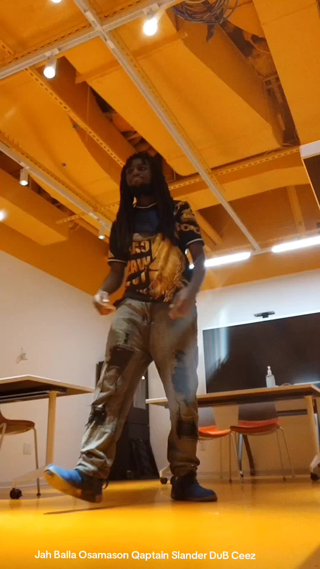 @🥶Qaptain Slander q🕛tinues🏮