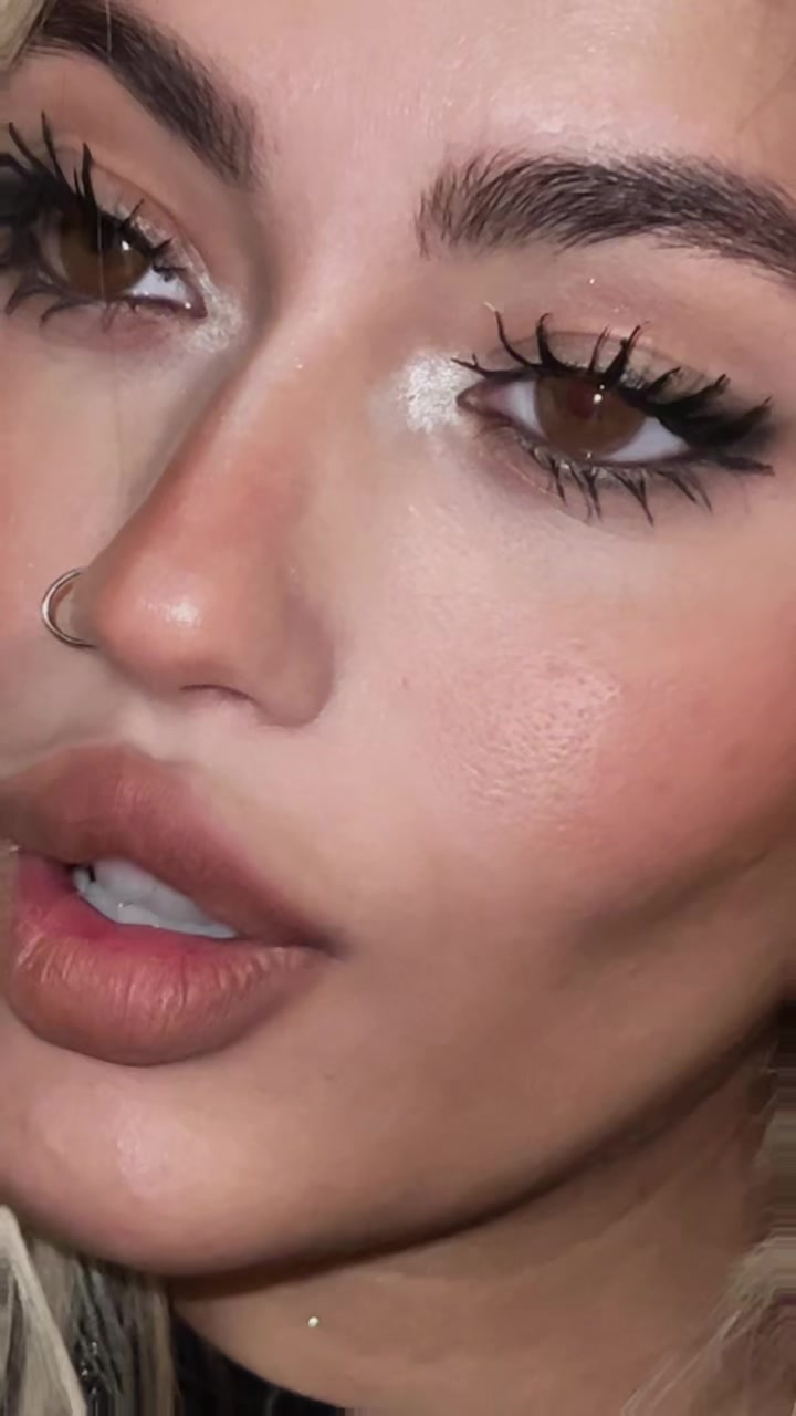 @rozhstorm
