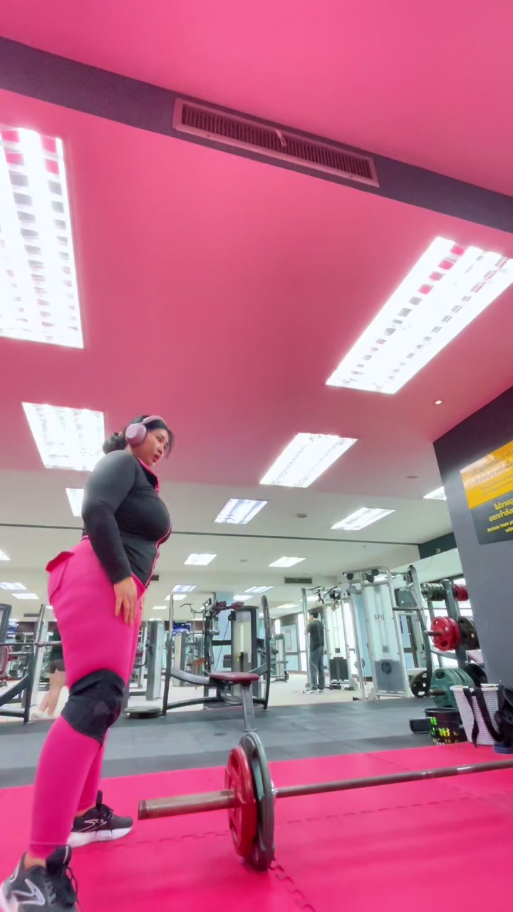 @Elly_gymlover