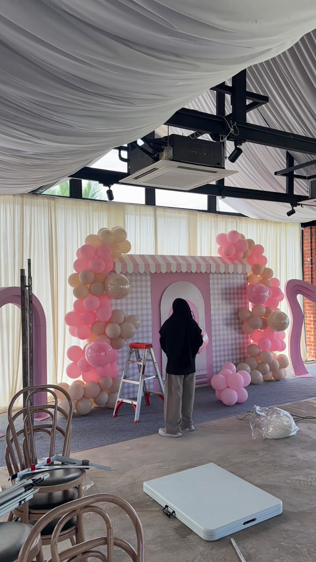@Ciktam Balloon & Wedding