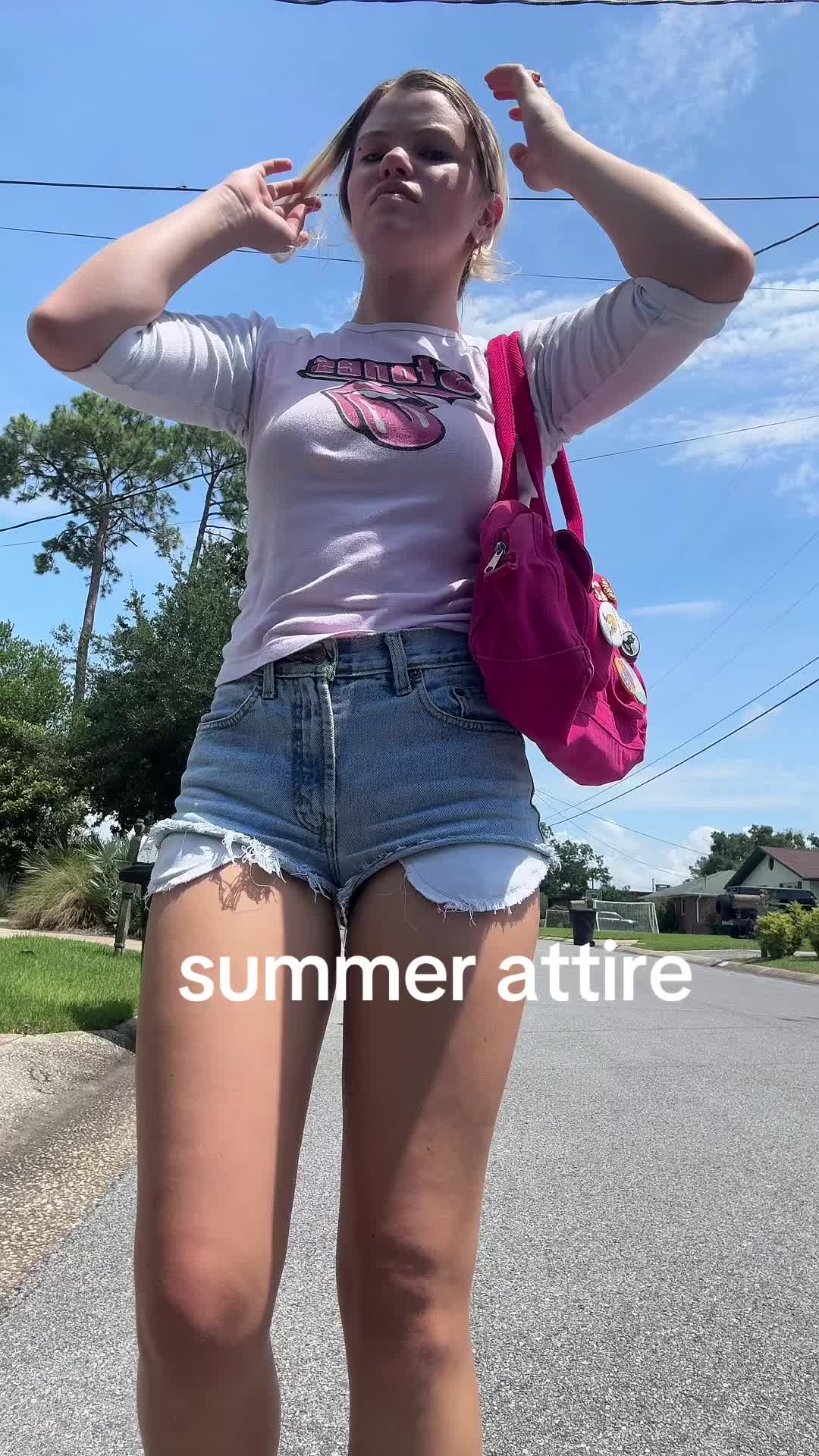 @emilymonsta