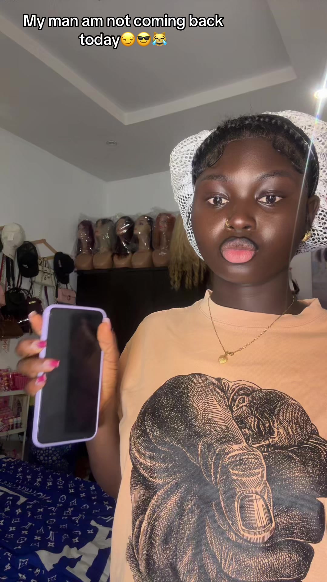 @Pink lip vendor in Warri ๐๐