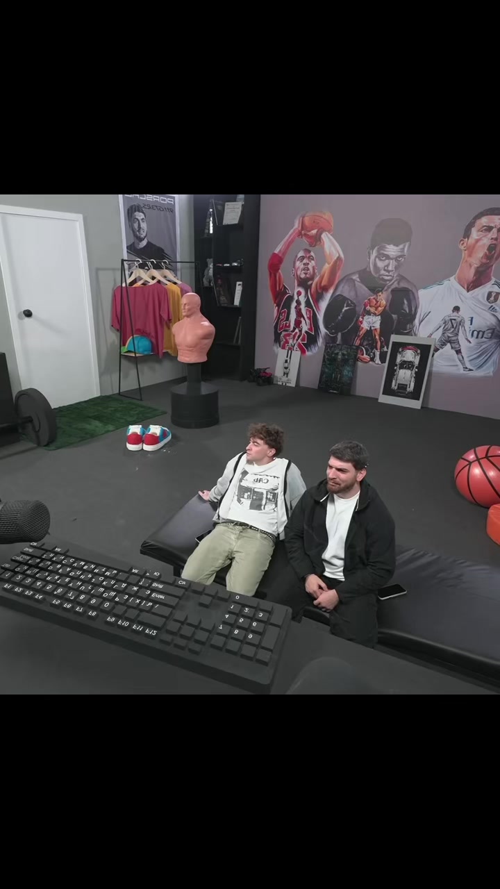 @twitchilll