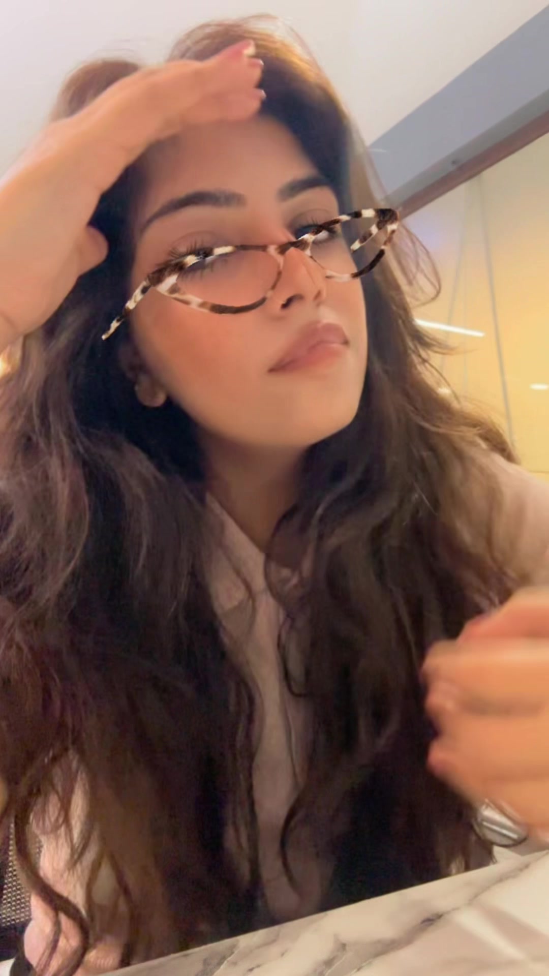 @Hiffi🇵🇰(804)